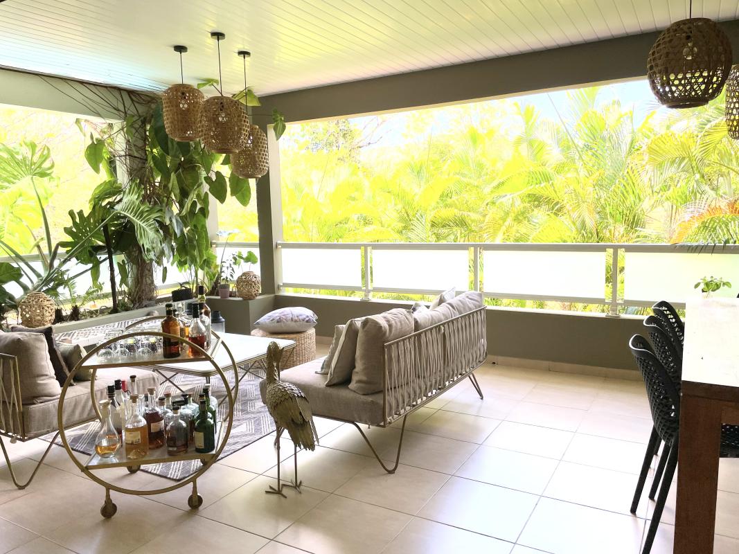 Location Villa 3 chambres Trois Ilets  - salon de Terrasse niveau principale